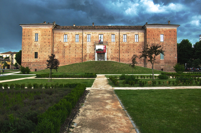 La prima Camera Obscura in Italia - inaugurazione sabato 11 maggio al castello Visconteo